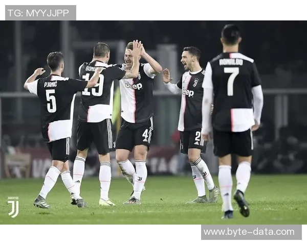 尤文图斯与马德里竞技教练战术对决分析与未来展望