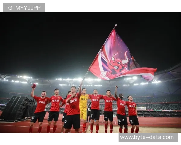 深圳佳兆业迎战青岛球队全力争胜展现实力与决心 深圳佳兆业迎战青岛球队全力争胜展现实力与决心