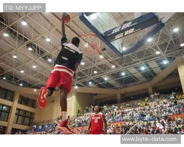 骑士与勇士的巅峰对决精彩瞬间组图回顾 骑士与勇士的巅峰对决精彩瞬间组图回顾