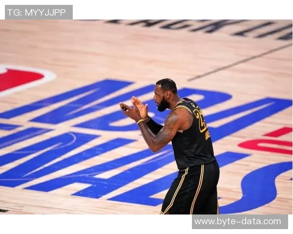 湖人对热火精彩对决今日回放全程回顾与分析带你重温比赛瞬间